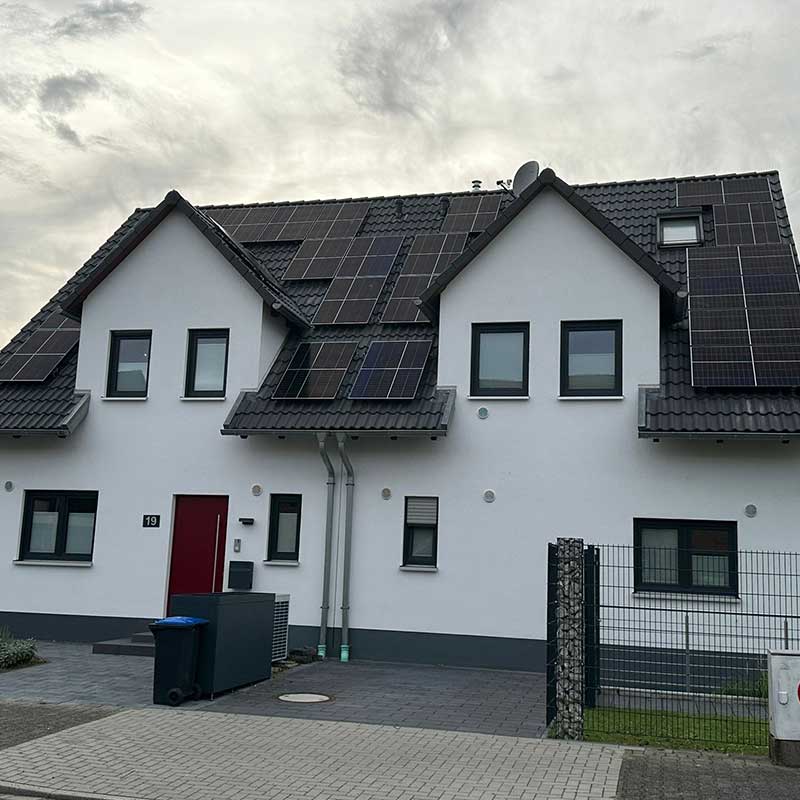 Montage Solaranlage mit Genius Sun in Düsseldorf